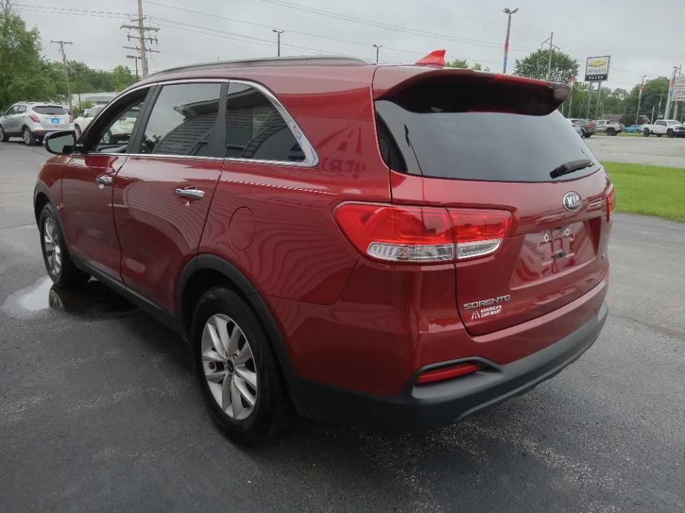 KIA SORENTO LX; L