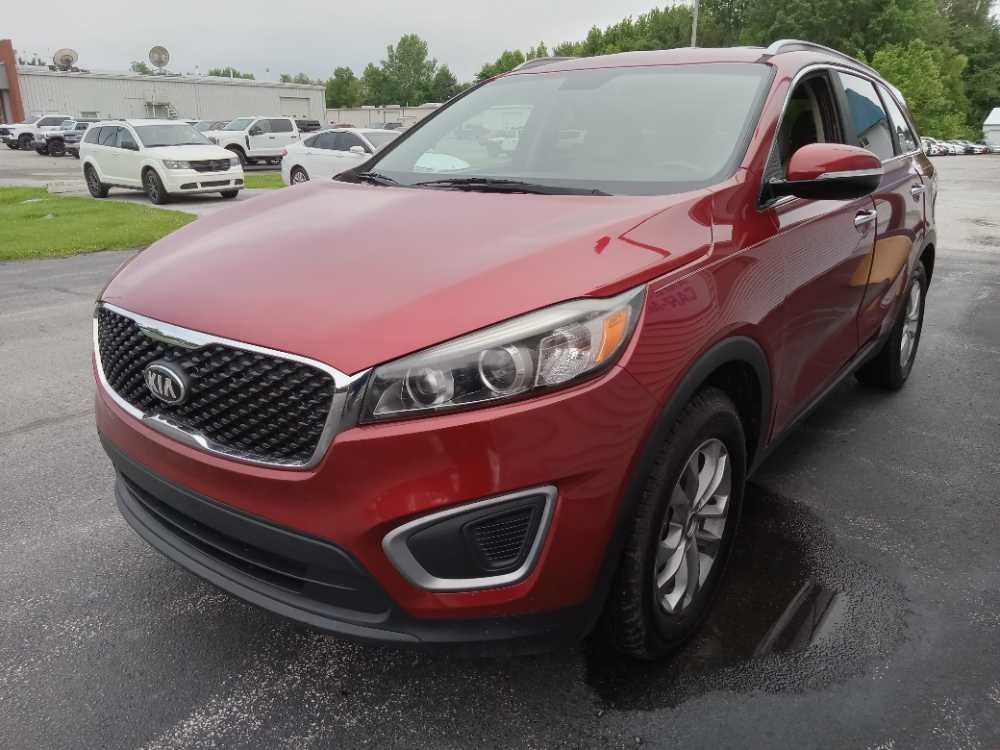 2017 KIA SORENTO LX; L