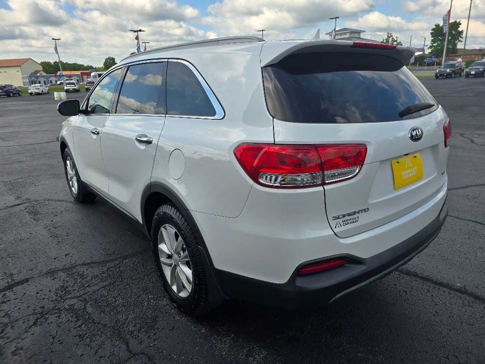 KIA SORENTO LX; L