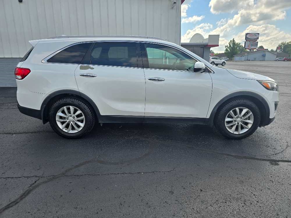 KIA SORENTO LX; L