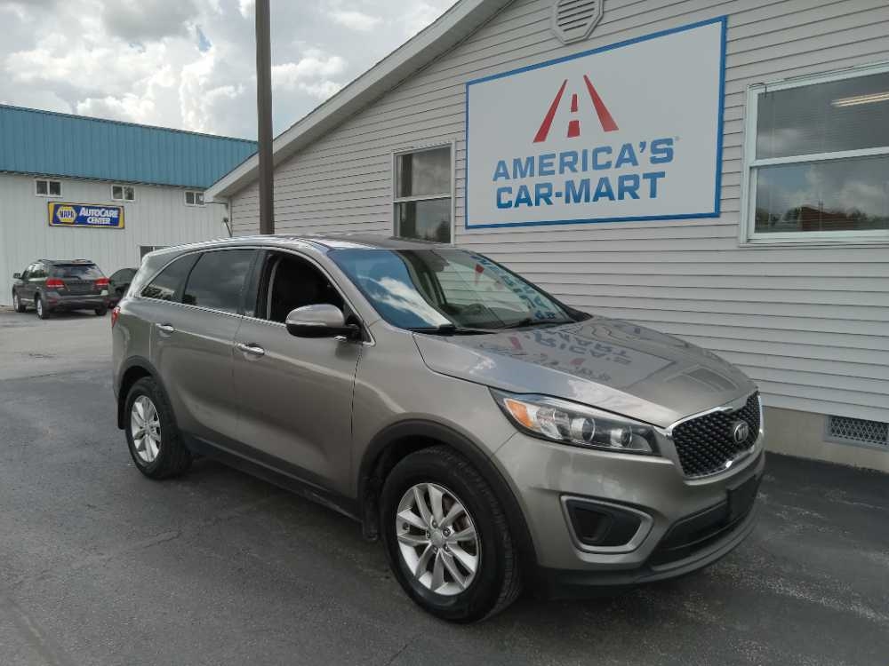 KIA SORENTO LX; L