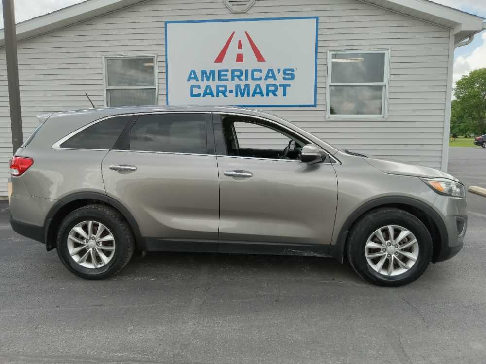 KIA SORENTO LX; L
