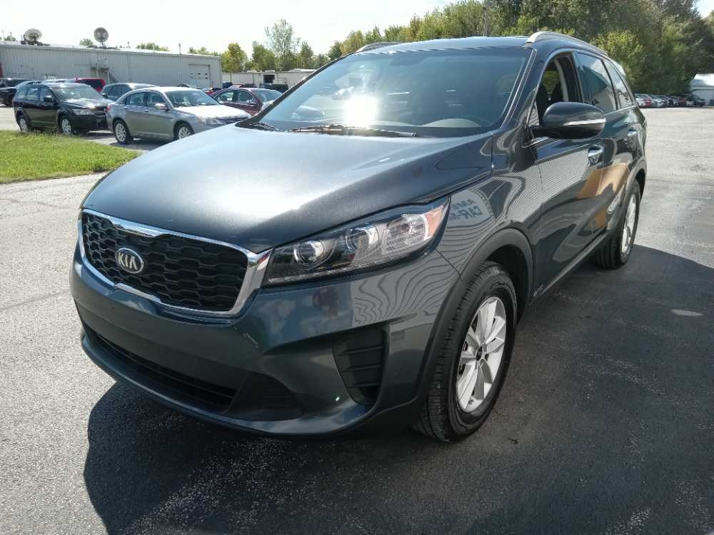 2019 KIA SORENTO LX; L