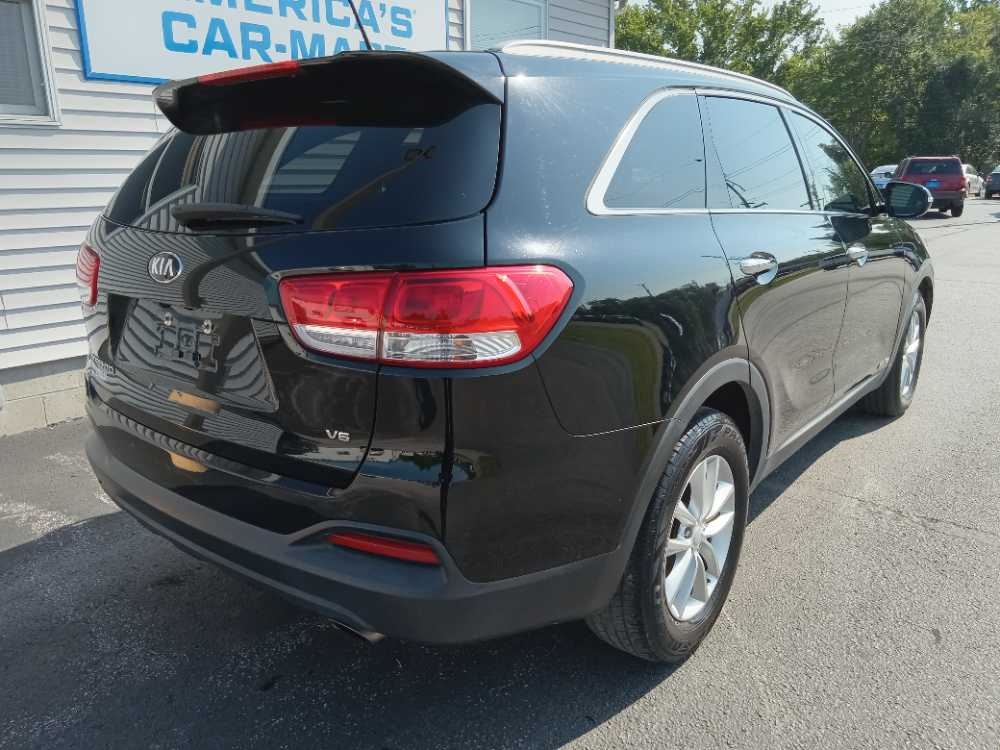 KIA SORENTO LX; L