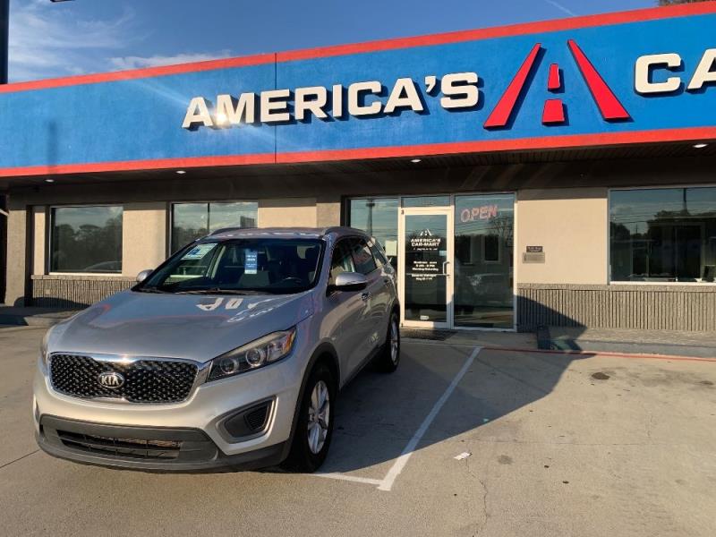 2016 Kia Sorento LX's photo