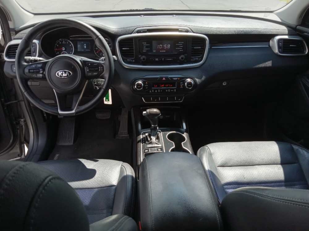 KIA SORENTO EX
