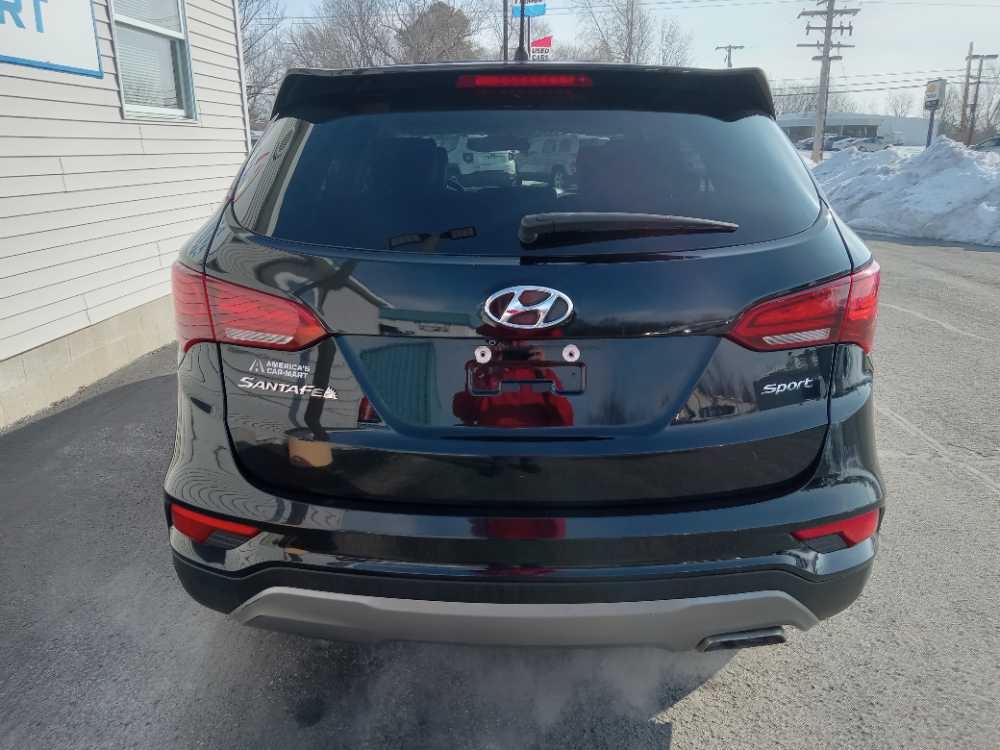 HYUNDAI SANTA FE SPORT BASE