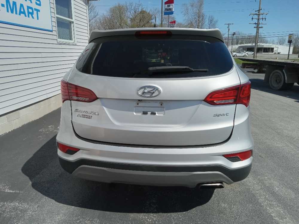 HYUNDAI SANTA FE SPORT BASE