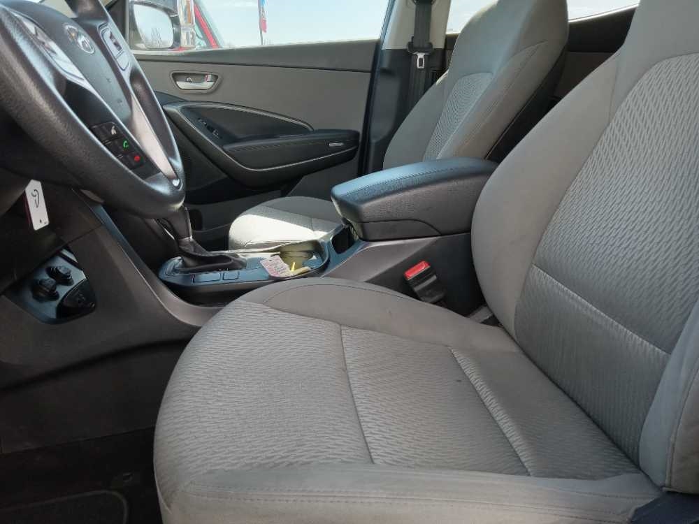 HYUNDAI SANTA FE SPORT BASE