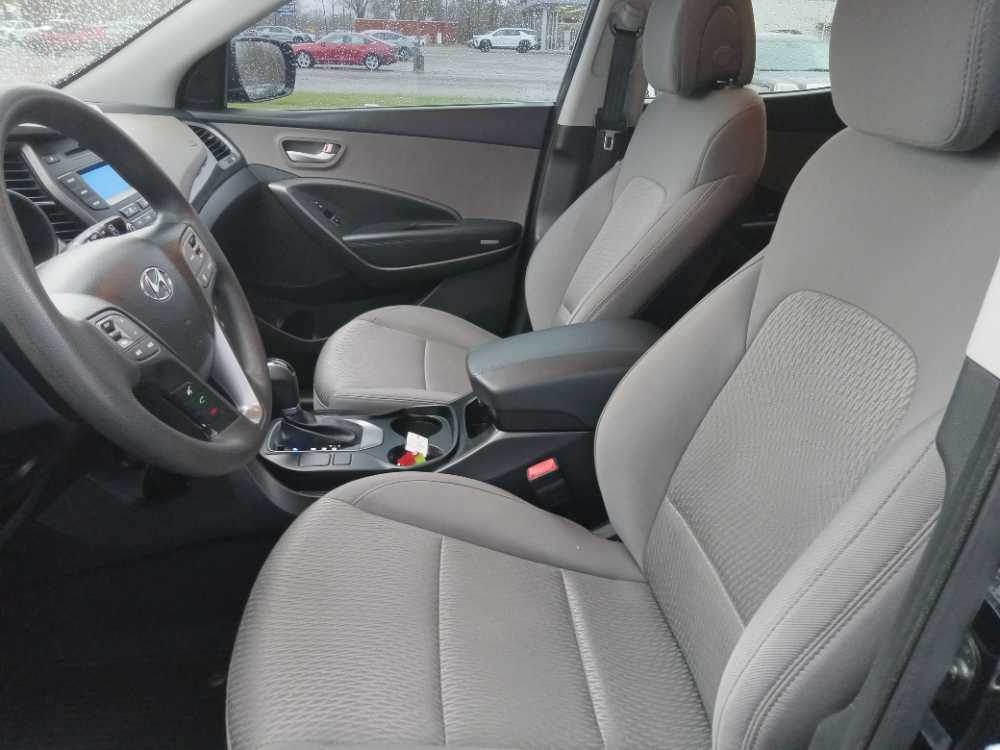 HYUNDAI SANTA FE SPORT BASE