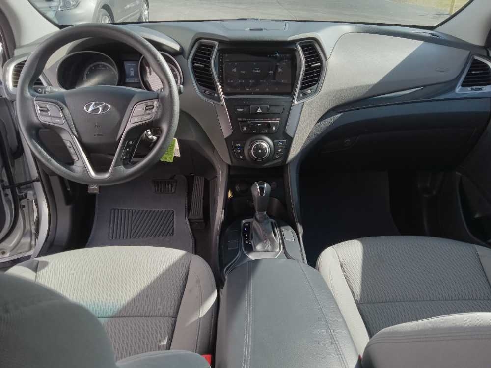 HYUNDAI SANTA FE SPORT BASE