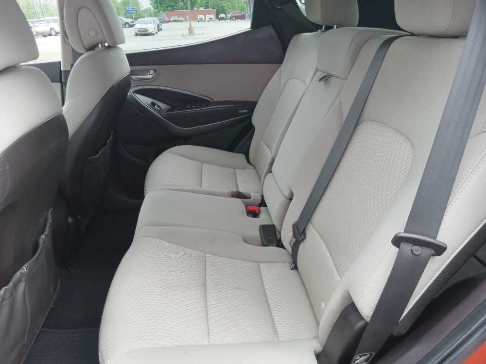 HYUNDAI SANTA FE SPORT BASE