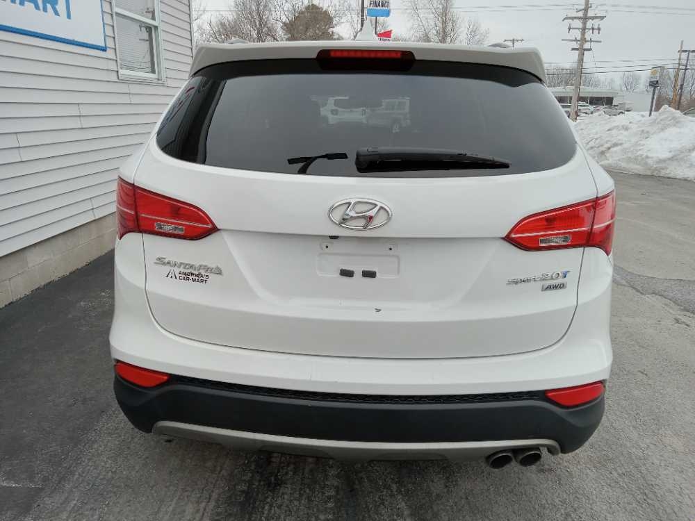 HYUNDAI SANTA FE SPORT 2.0T