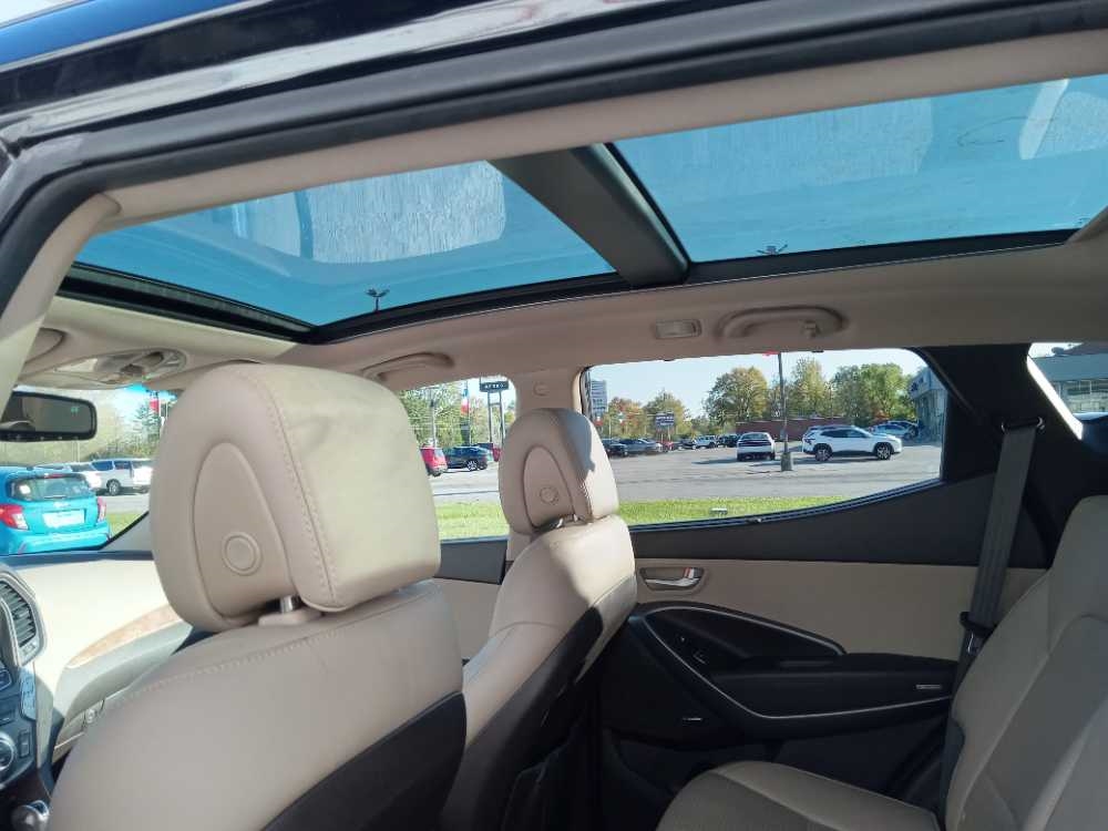 HYUNDAI SANTA FE SPORT BASE