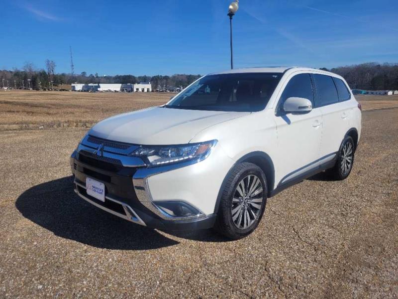2019 Mitsubishi Outlander SE's photo