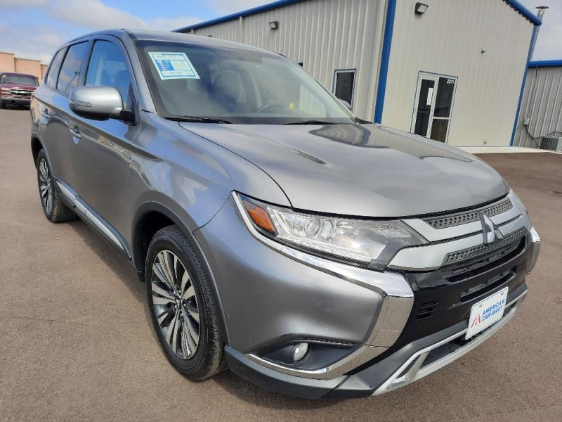 Mitsubishi outlander kz