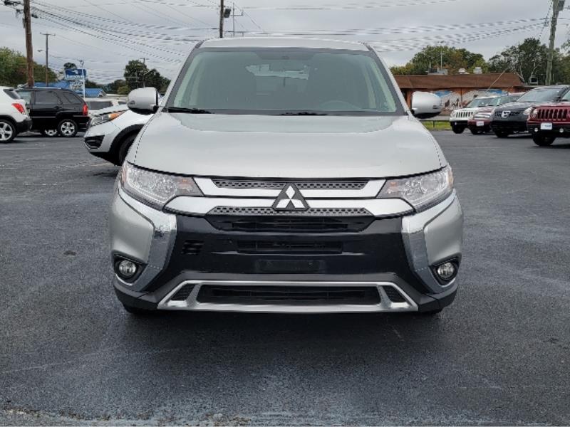 2019 Mitsubishi Outlander SE's photo