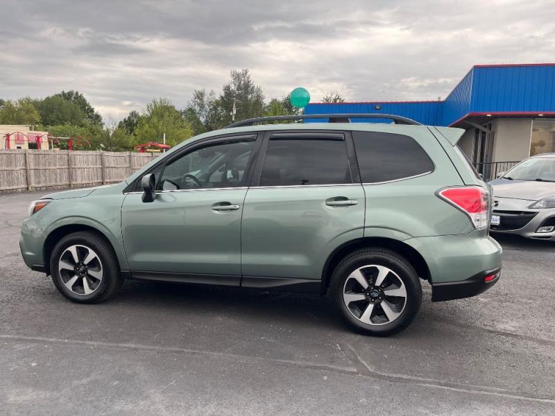 Image of 2017 Subaru Forester 2.5i Limited