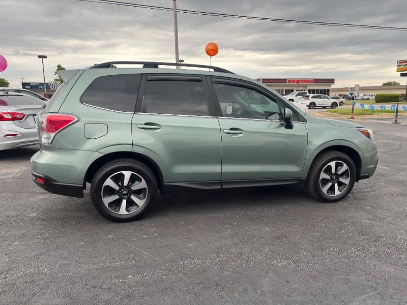 Image of 2017 Subaru Forester 2.5i Limited