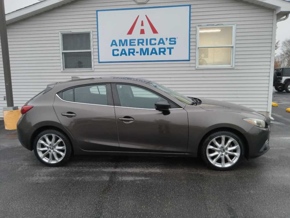 MAZDA MAZDA3 TOURING