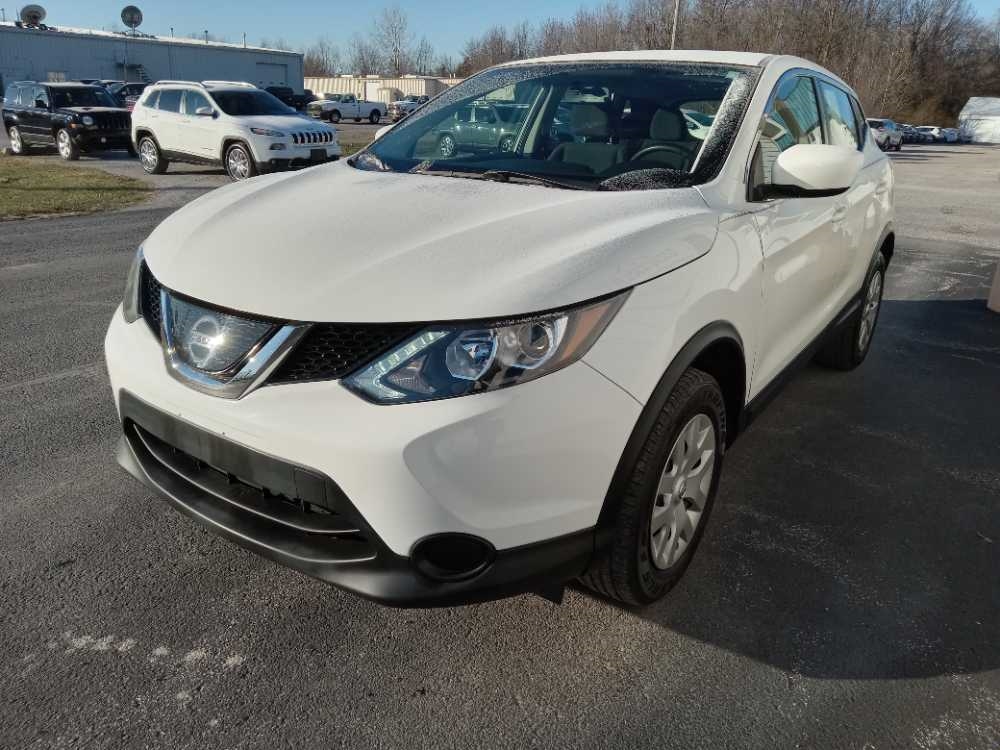 2019 NISSAN ROGUE SPORT S; SL