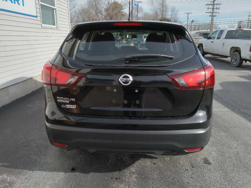NISSAN ROGUE SPORT S; SL