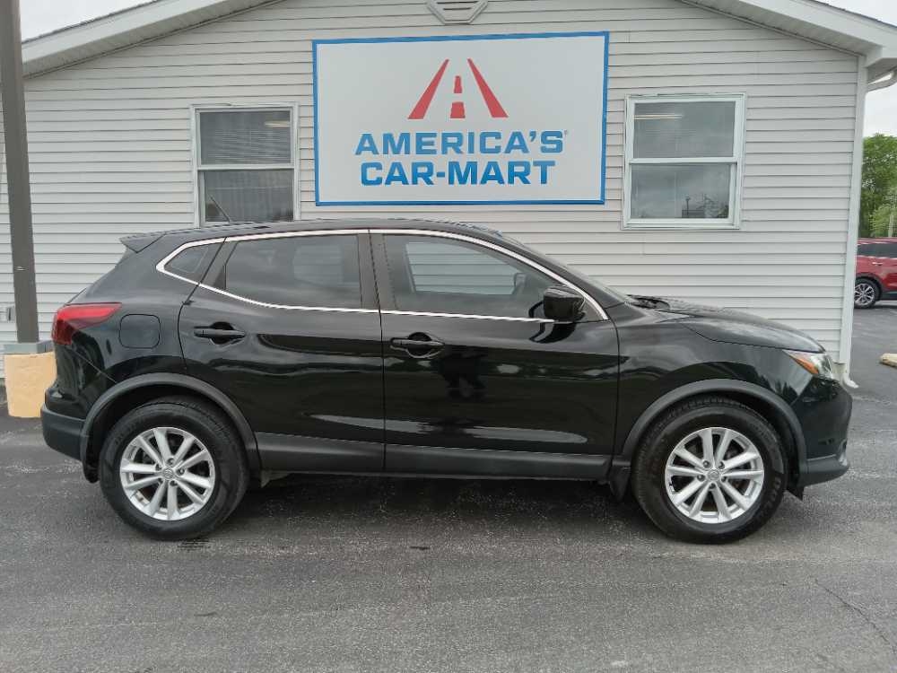 NISSAN ROGUE SPORT S; SL