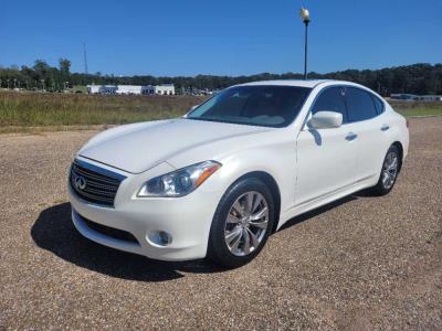 2013 Infiniti M37