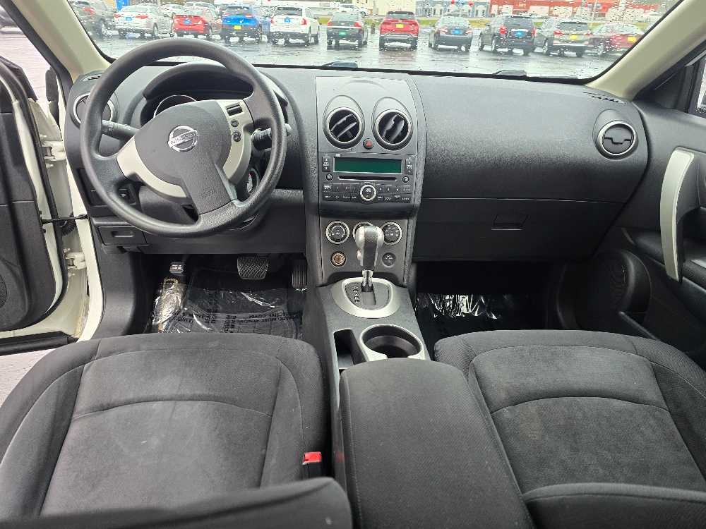 NISSAN ROGUE S; SL; SV