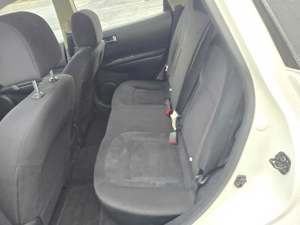 NISSAN ROGUE S; SL; SV