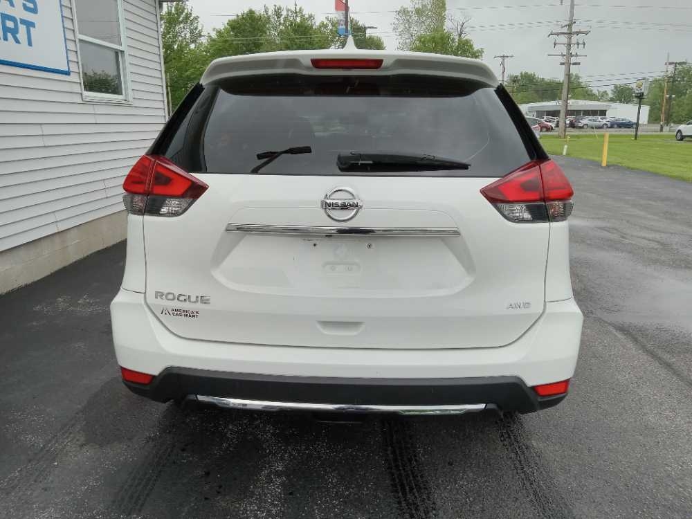 NISSAN ROGUE S; SL; SV