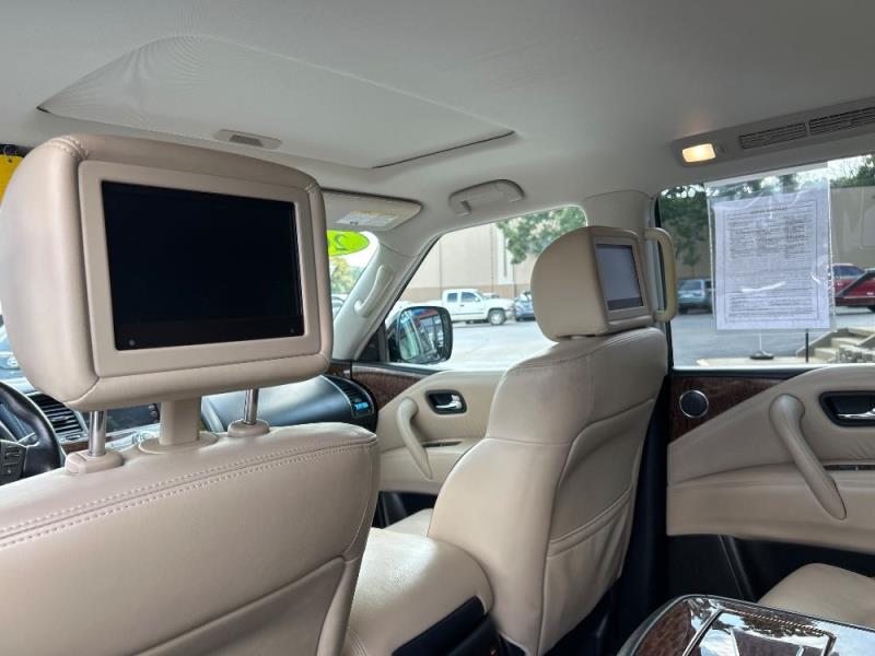 Image of 2019 Nissan Armada Platinum