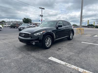 2017 INFINITI QX70