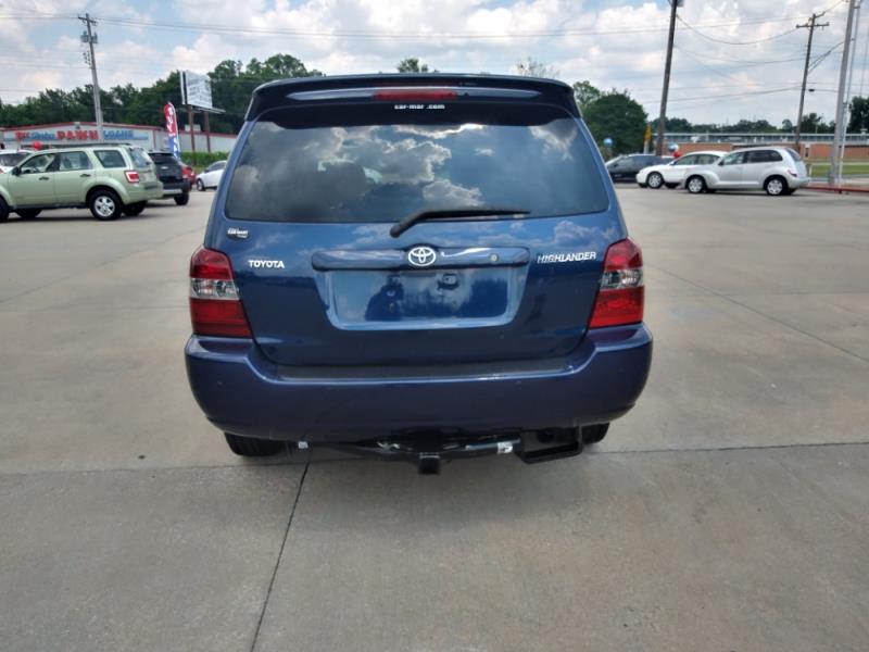 Toyota Highlander America�s CarMart