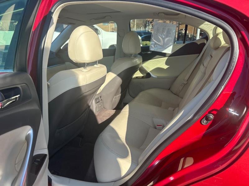 2012 Lexus IS 250's photo