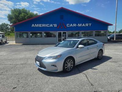 2016 Lexus ES 300h