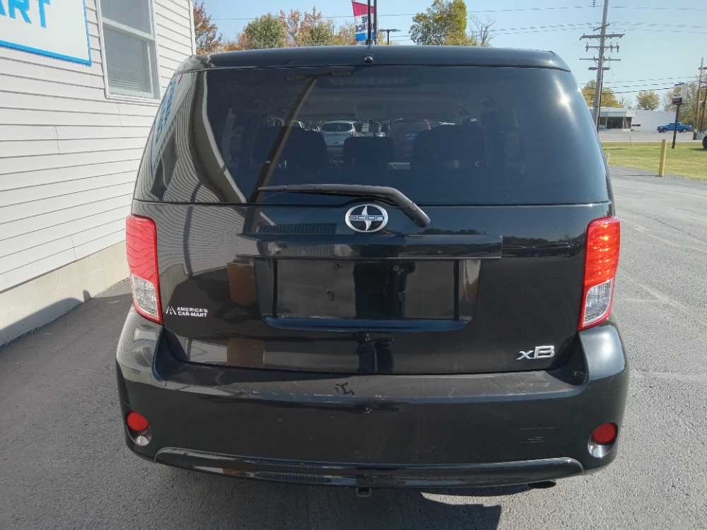 SCION XB BASE