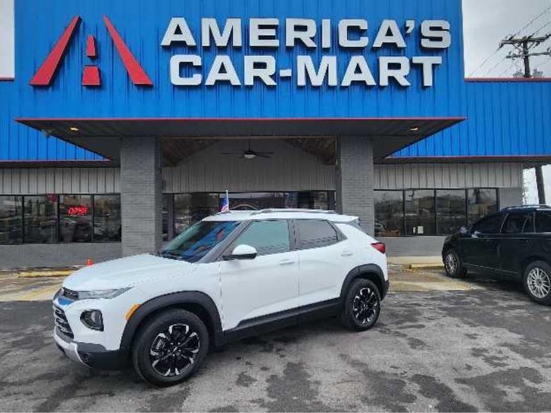 2023 Chevrolet TrailBlazer LT's photo