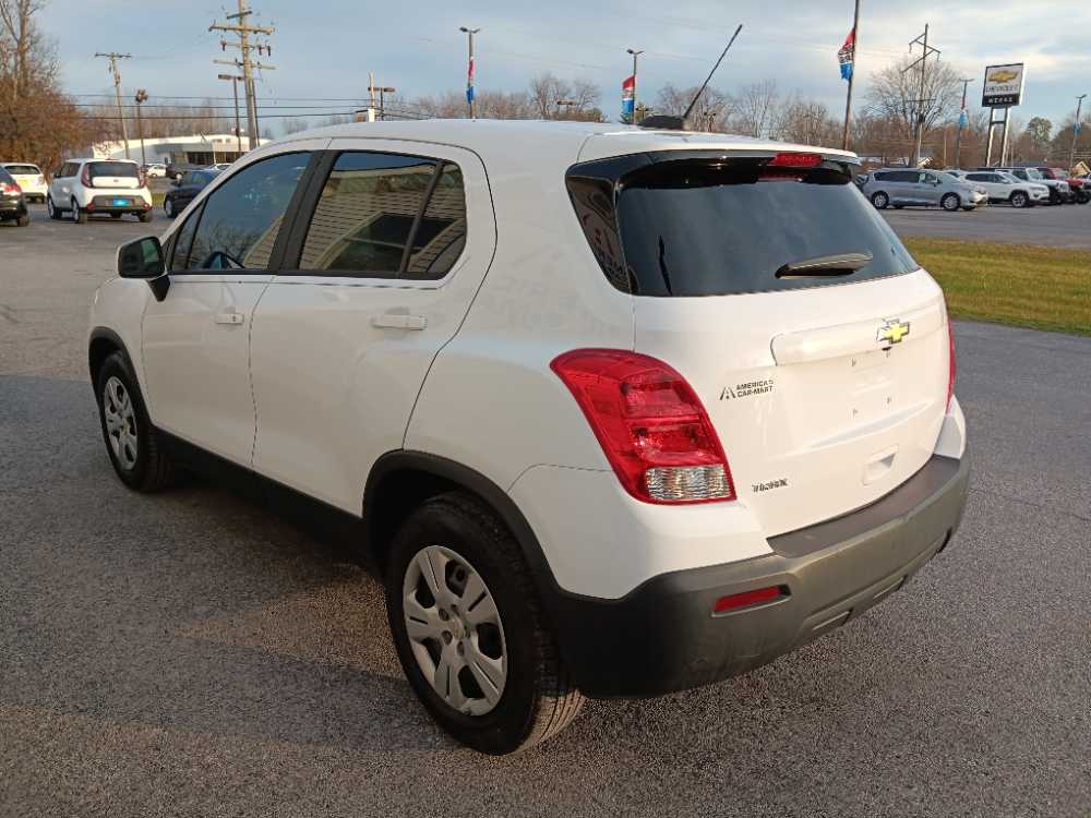 CHEVROLET TRAX