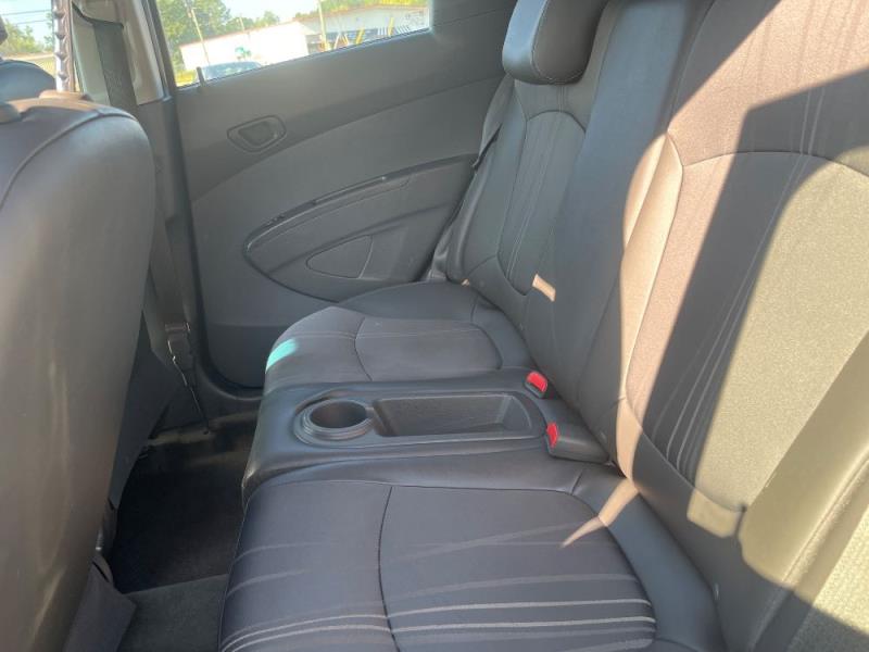 2015 Chevrolet Spark 1LT's photo