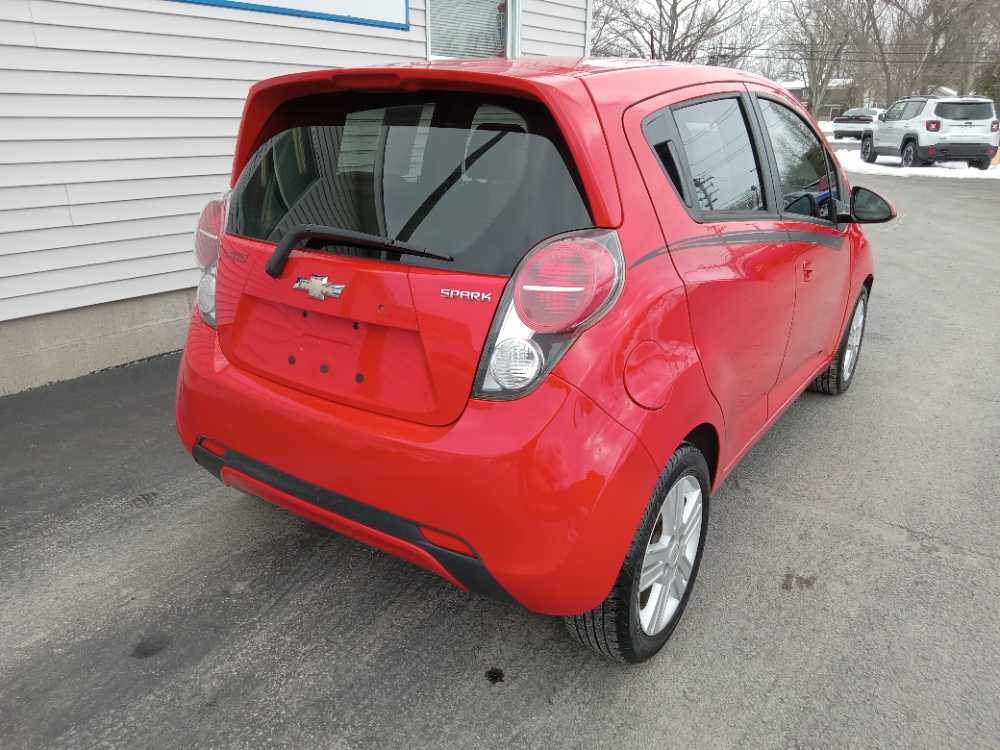 CHEVROLET SPARK 1LT