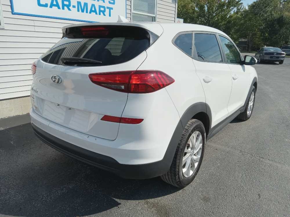 HYUNDAI TUCSON SE
