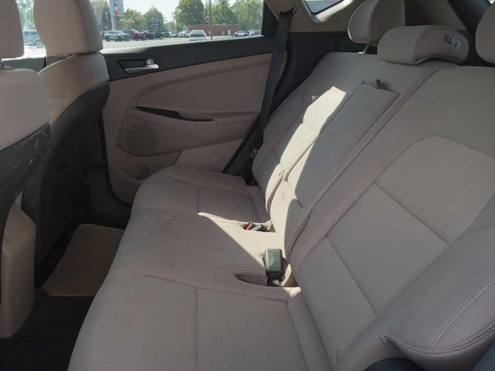 HYUNDAI TUCSON SE
