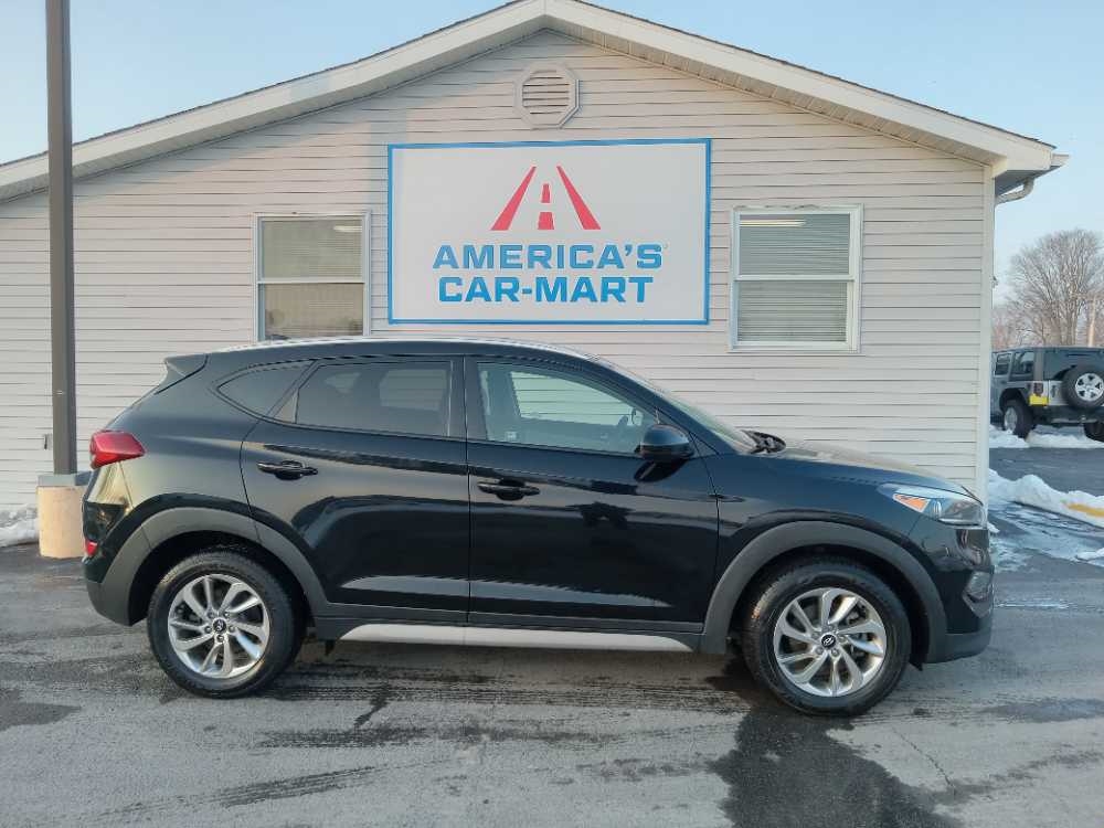 HYUNDAI TUCSON BASE; SPORT;