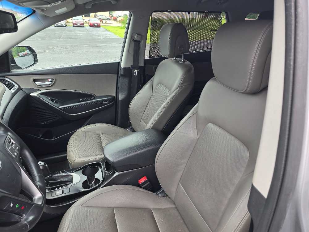 HYUNDAI SANTA FE XL GLS; LIM