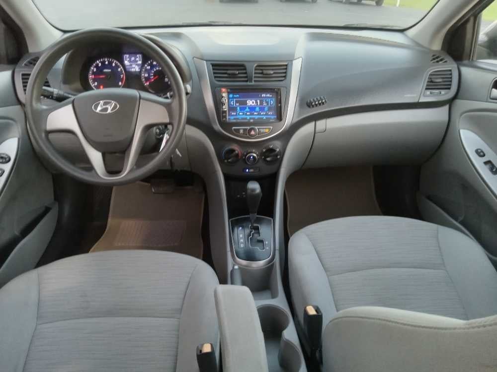 HYUNDAI ACCENT SE