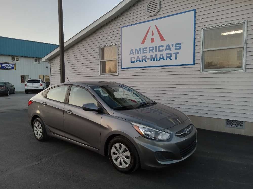 HYUNDAI ACCENT SE