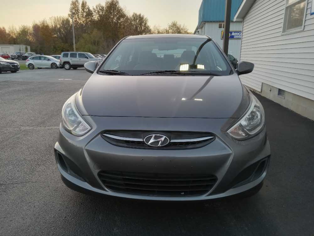 HYUNDAI ACCENT SE