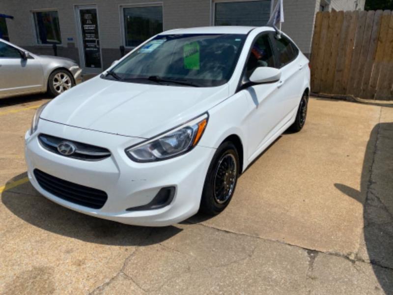 2016 Hyundai Accent America's CarMart