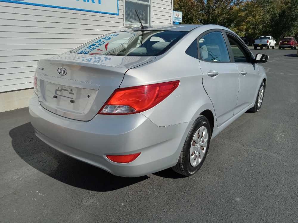 HYUNDAI ACCENT SE